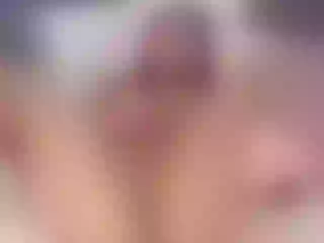 Live sex webcam photo for sofiamoore2 #272683317