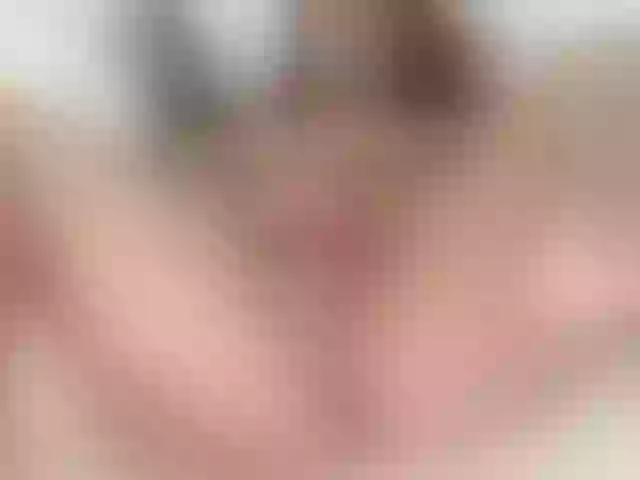 Live sex webcam photo for sofiamoore2 #273155686