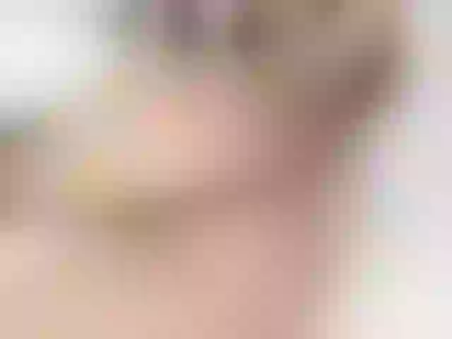 Live sex webcam photo for sofiamoore2 #273175935