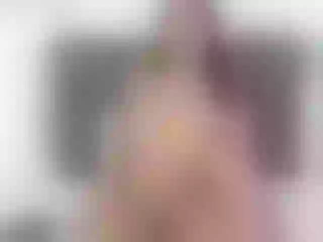 Live sex webcam photo for sofiamoore2 #273229761