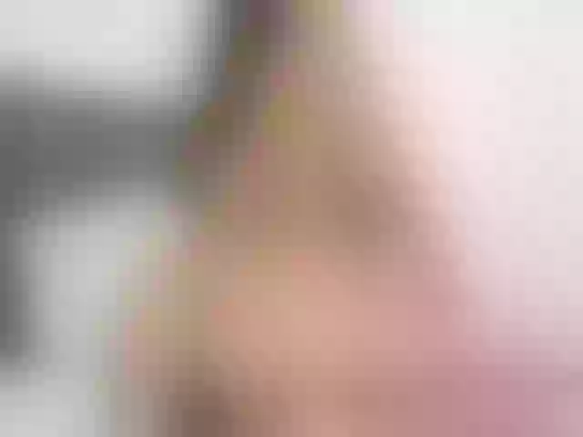 Live sex webcam photo for sofiamoore2 #273291546