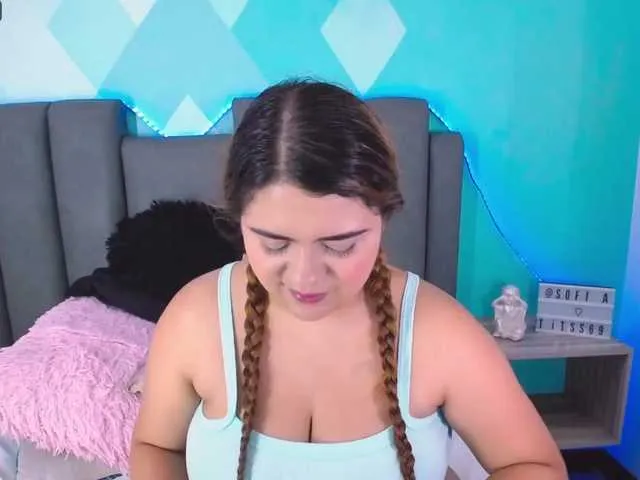 Live sex webcam photo for sofiatitss69 #274488469