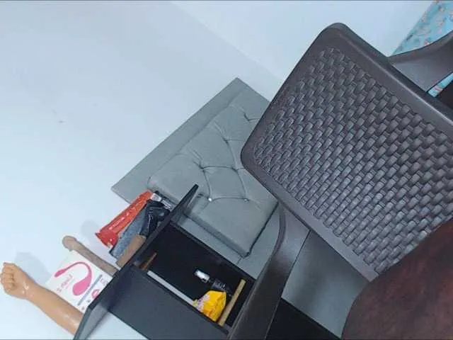 Live sex webcam photo for sofiaxdollxxx #290770110