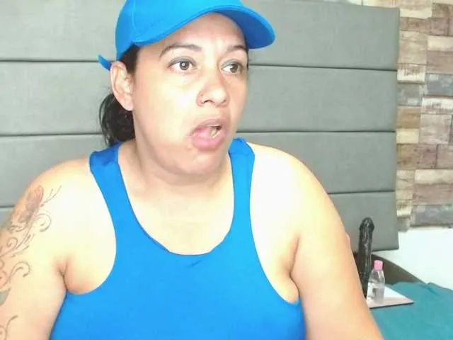 Live sex webcam photo for sofie-storm #277004039