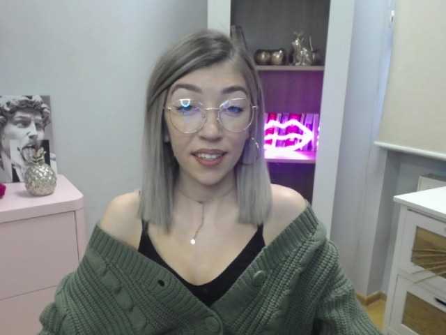 Live sex webcam photo for soft-alexa #272067987