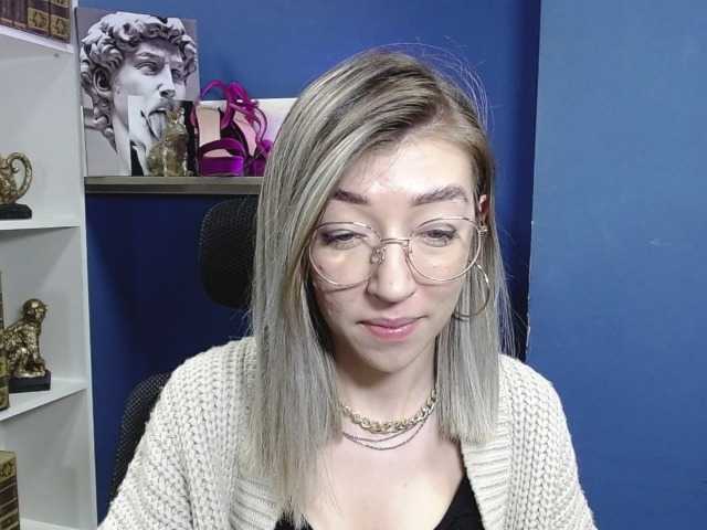 Live sex webcam photo for soft-alexa #272333679