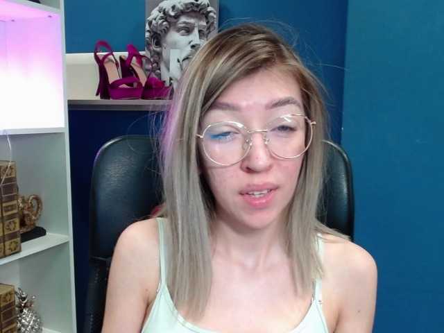 Live sex webcam photo for soft-alexa #272584625