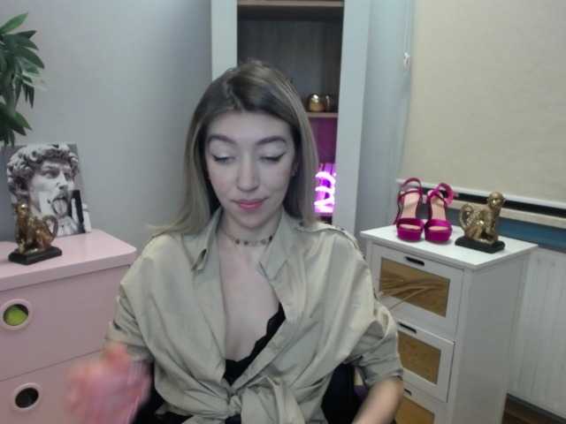 Live sex webcam photo for soft-alexa #272634136