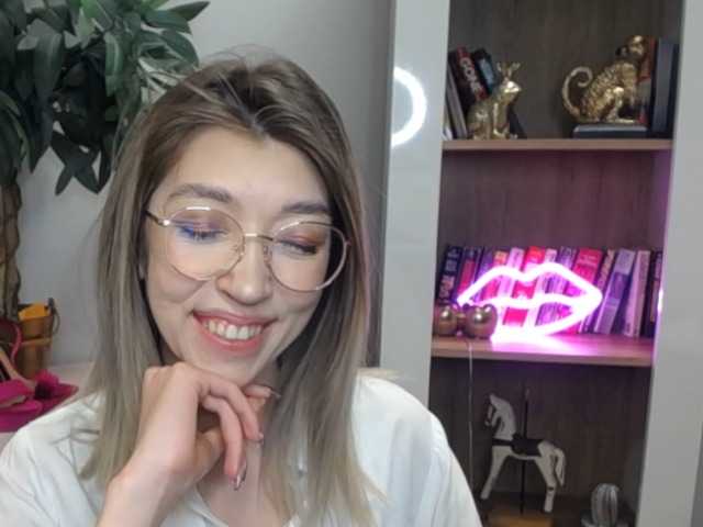 Live sex webcam photo for soft-alexa #272968944