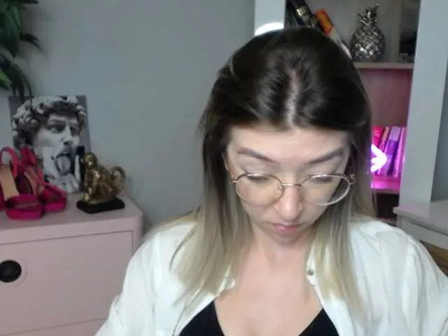 Live sex webcam photo for soft-alexa #273440014