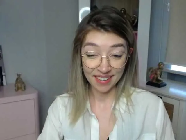 Live sex webcam photo for soft-alexa #273473075