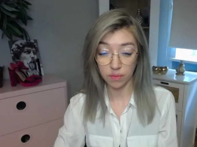 Live sex webcam photo for soft-alexa #273675840