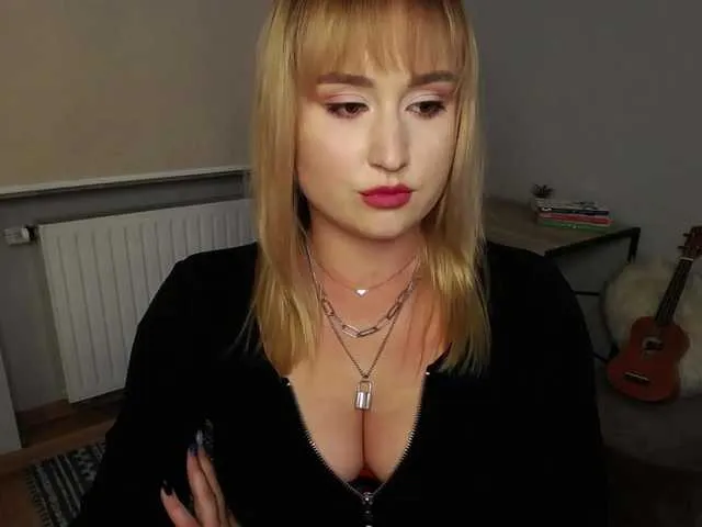 Live sex webcam photo for soft-nattygir #273508809