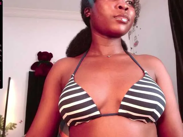 Live sex webcam photo for soft-tease #275828953