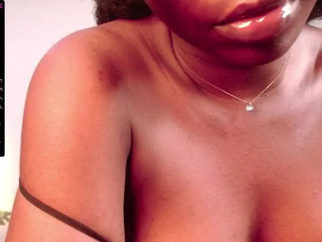 Live sex webcam photo for soft-tease #275848137