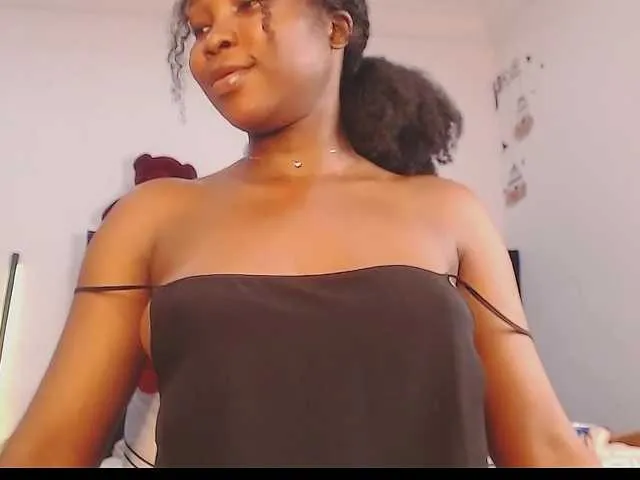 Live sex webcam photo for soft-tease #276035540