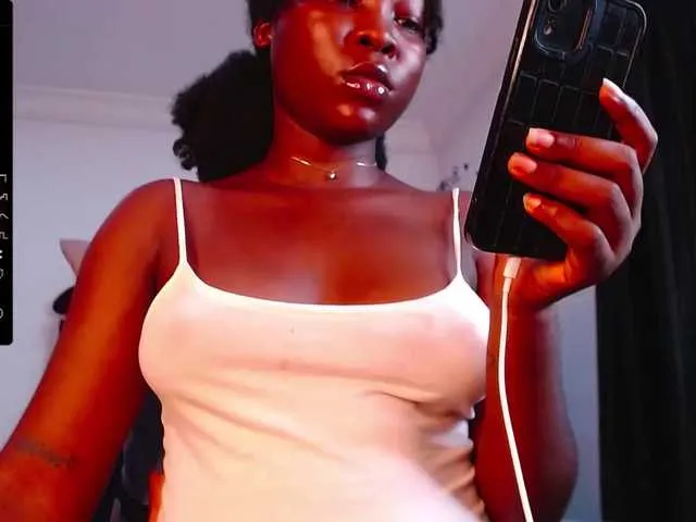 Live sex webcam photo for soft-tease #276703801