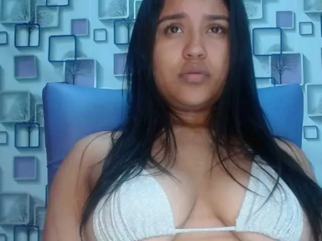 Live sex webcam photo for sol-luna #273548503