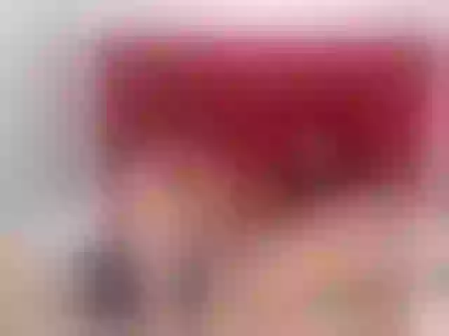 Live sex webcam photo for solmiluna #289663228