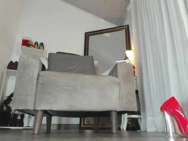 Live sex webcam photo for solsmith #276796486