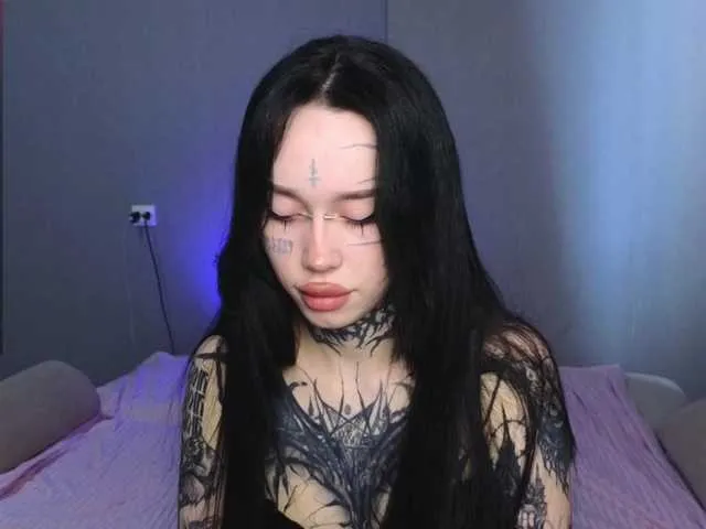 Live sex webcam photo for somniya #293638209