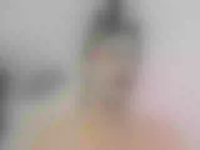Live sex webcam photo for sonia-esd #292178104