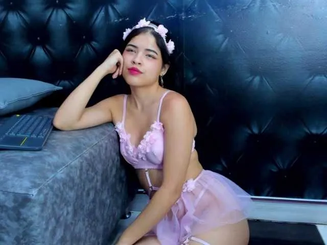 Live sex webcam photo for soohyunlee #277239814