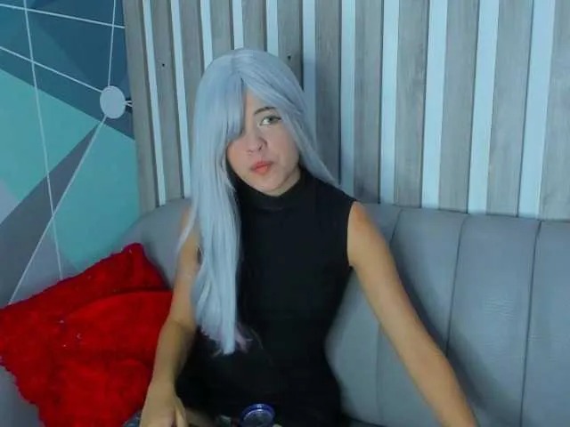 Live sex webcam photo for soohyunlee #277681385