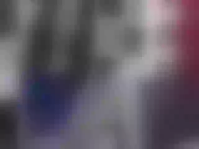 Live sex webcam photo for sophiacat4 #272680999