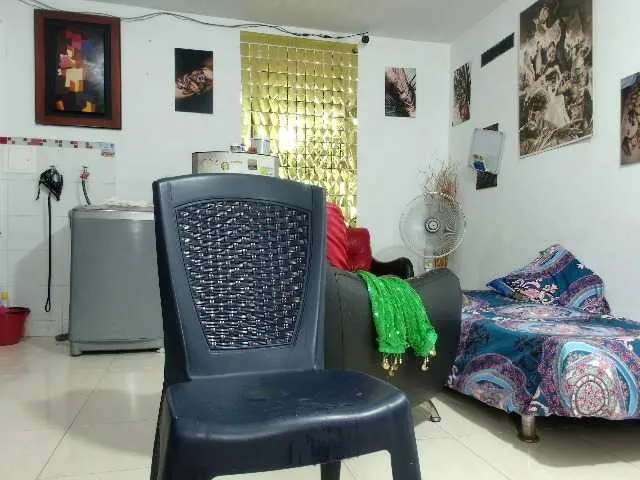 Live sex webcam photo for sophiacat4 #275624162