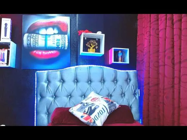 Live sex webcam photo for sophiagonzaa #275307125