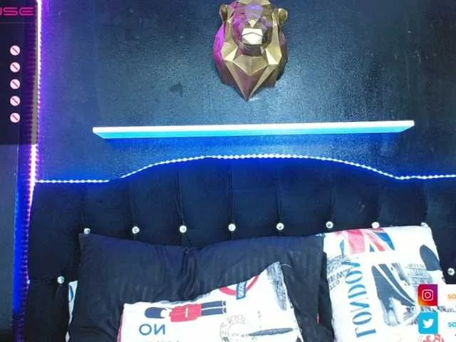 Live sex webcam photo for sophiagonzaa #275585439