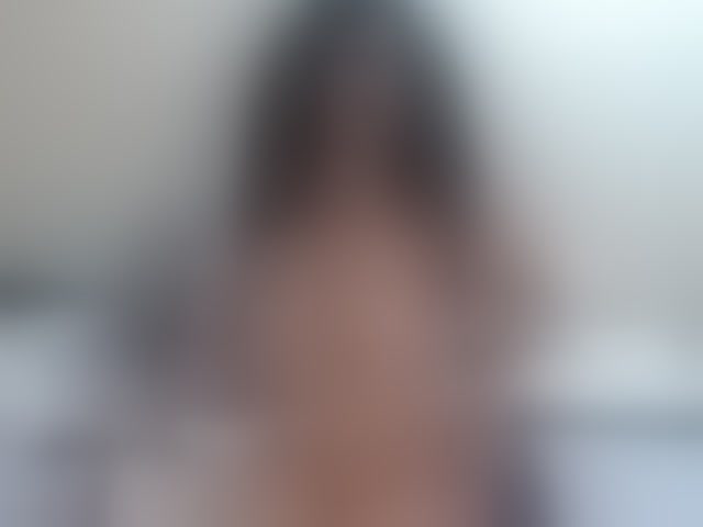 Live sex webcam photo for sophialxxx #287958419
