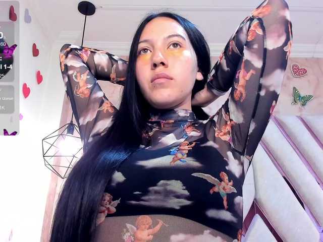 Live sex webcam photo for sophie-fnx #277430307