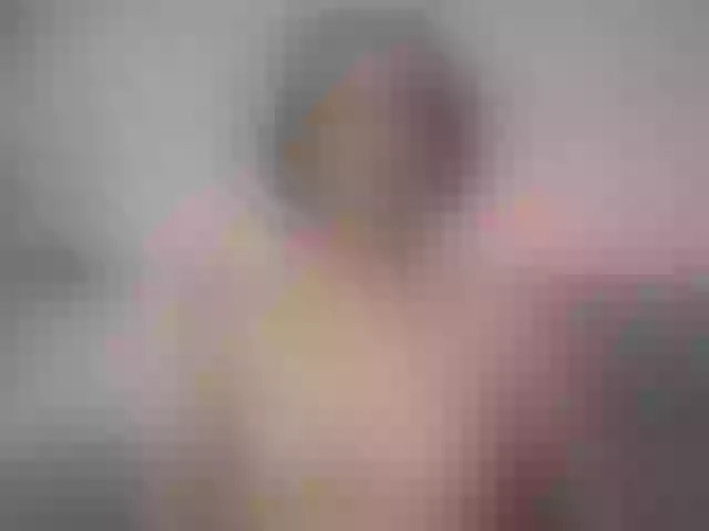 Live sex webcam photo for sophiecatts #277557160