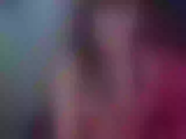 Live sex webcam photo for sophiecute8 #277669389