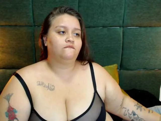 Live sex webcam photo for sophiegomez #274080579