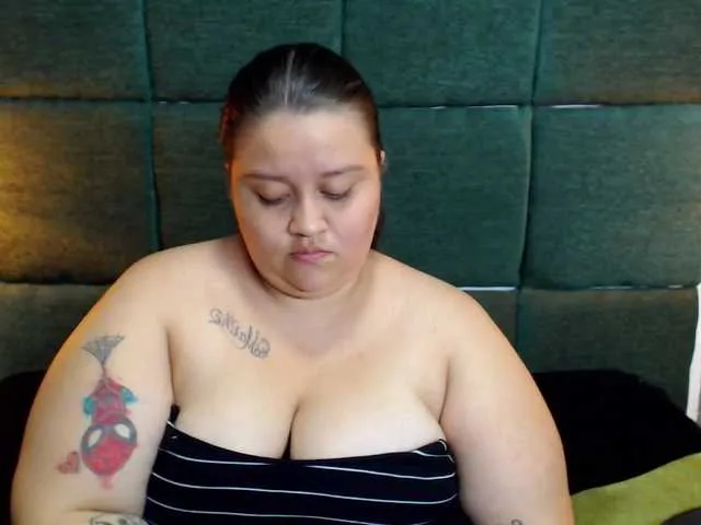 Live sex webcam photo for sophiegomez #274096753