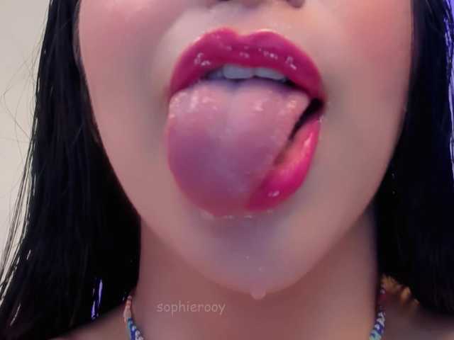 Live sex webcam photo for sophierooy #277456049