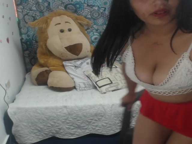 Live sex webcam photo for sophykinky #273238702