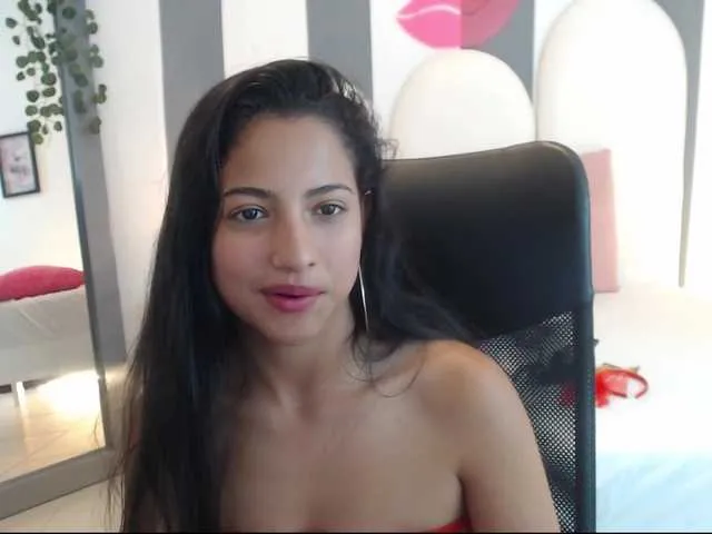 Live sex webcam photo for sornera2 #274595787