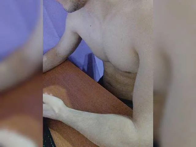 Live sex webcam photo for sosayou #277454857