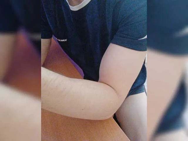 Live sex webcam photo for sosayou #277599485