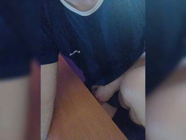 Live sex webcam photo for sosayou #277656556