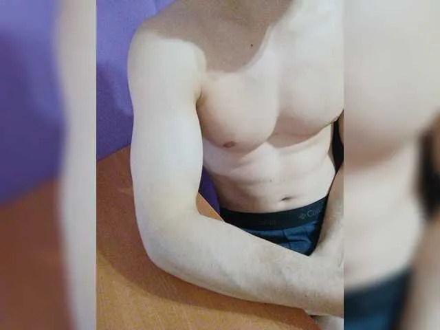 Live sex webcam photo for sosayou #277693560