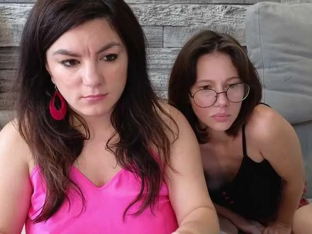 Live sex webcam photo for sosgirl1994 #291782980