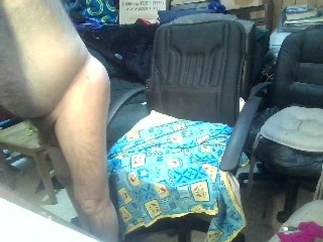 Live sex webcam photo for soskyman29 #277234704