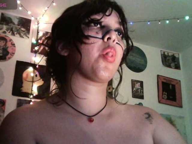 Live sex webcam photo for soynanabela #290632165