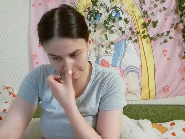 Live sex webcam photo for space-alisa #291586616