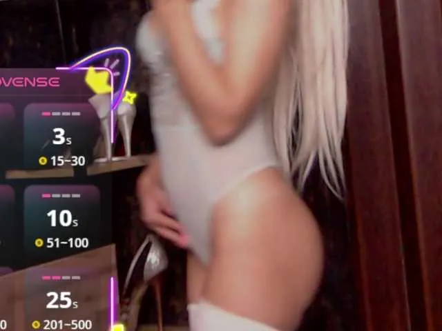 Live sex webcam photo for spicystarlet #292376120